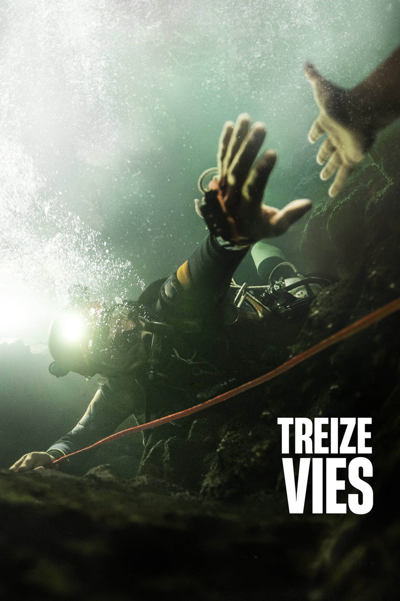Treze Vidas: O Resgate
